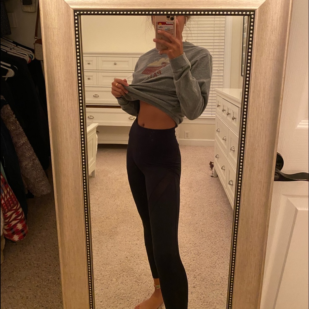 black aerie leggings